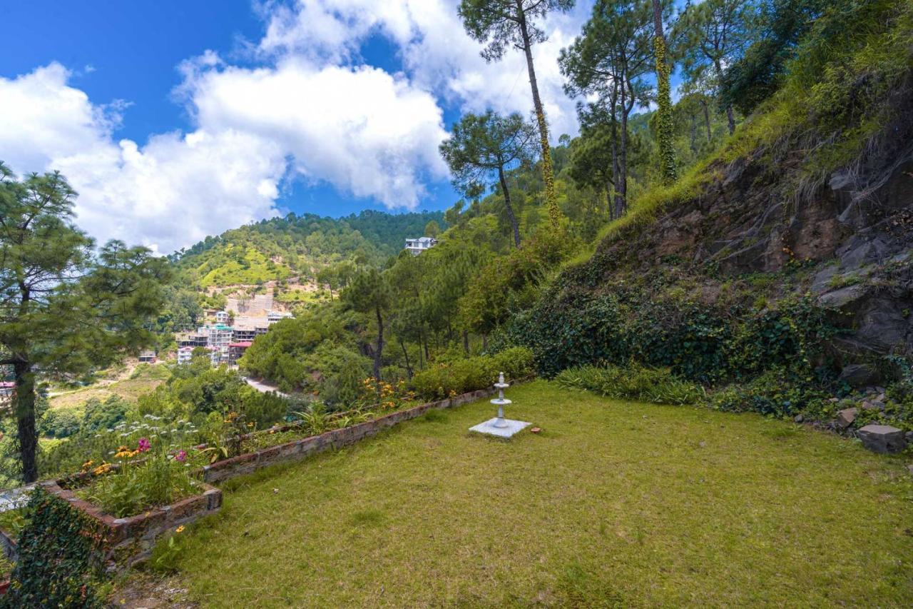 Stayvista At Cecil Cottages Hill View 8Br, 6Br, 4Br, 2Br In Barog With Barbeque カソーリ エクステリア 写真