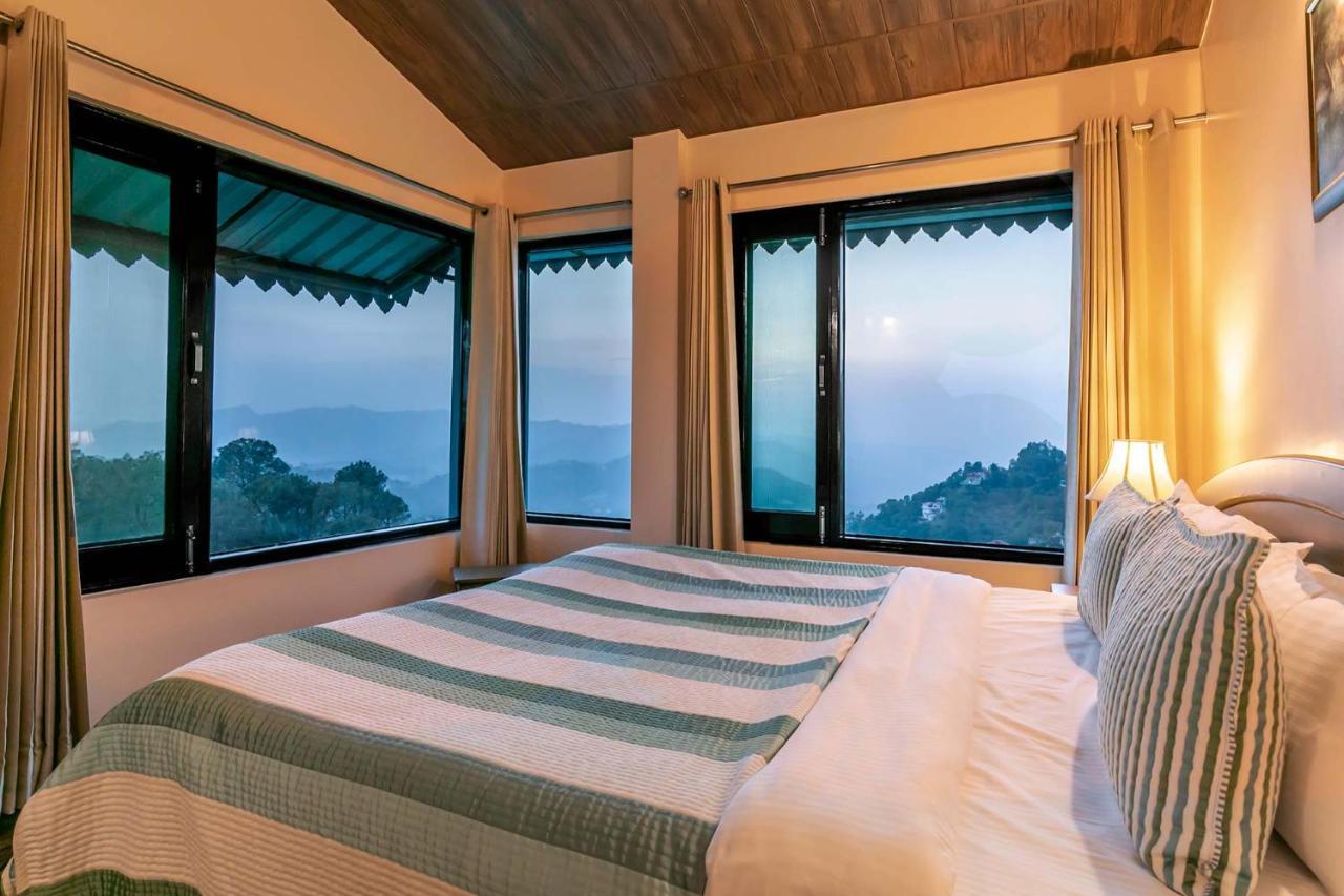 Stayvista At Cecil Cottages Hill View 8Br, 6Br, 4Br, 2Br In Barog With Barbeque カソーリ エクステリア 写真