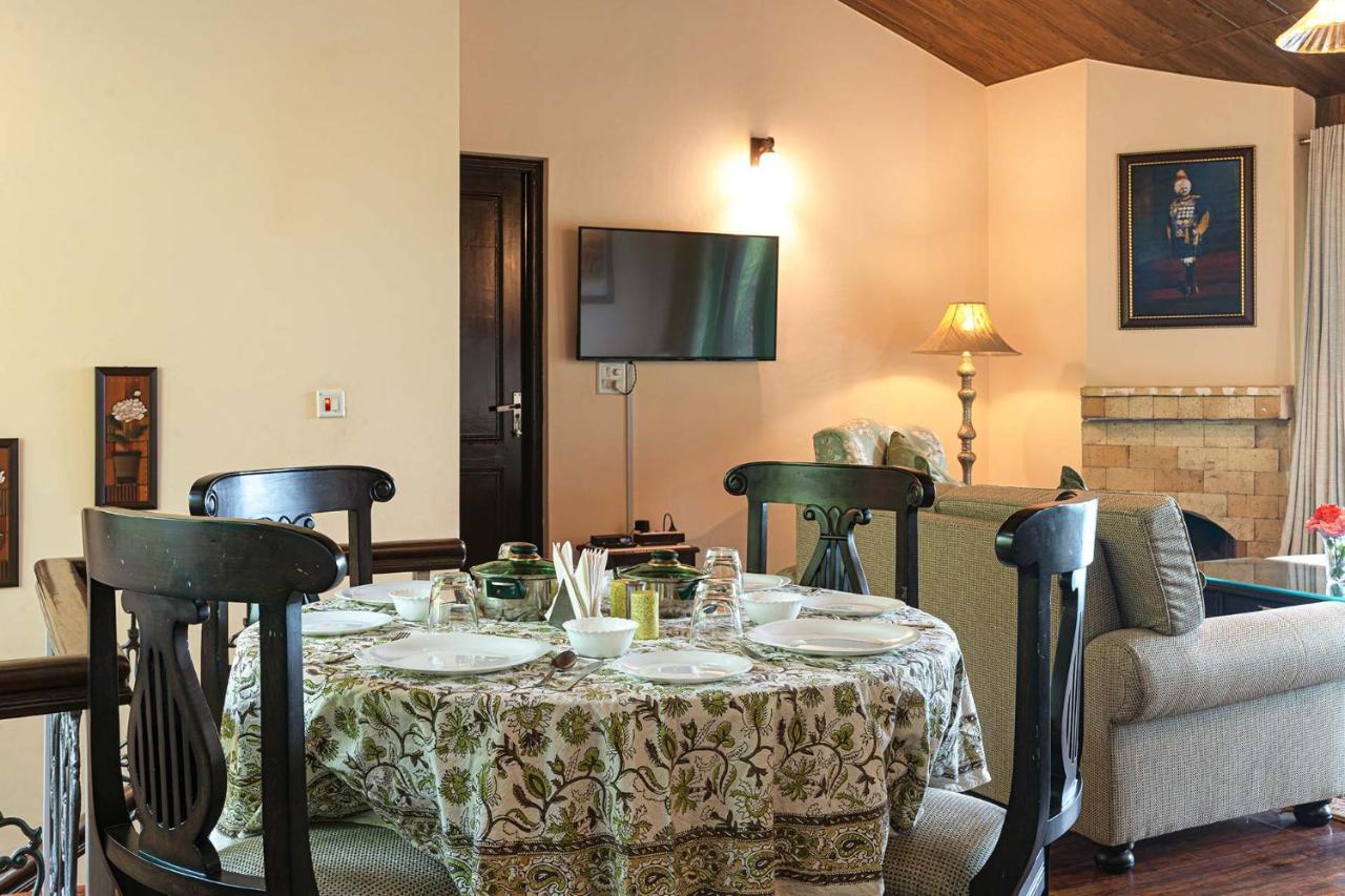 Stayvista At Cecil Cottages Hill View 8Br, 6Br, 4Br, 2Br In Barog With Barbeque カソーリ エクステリア 写真